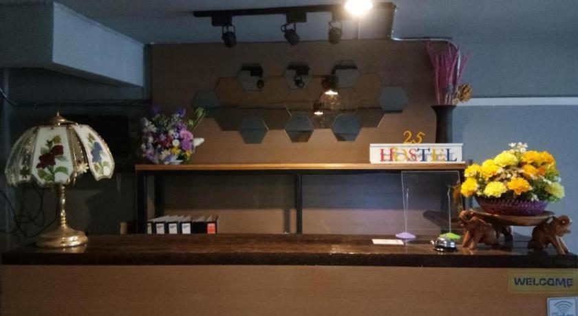 The 25 Hostel Hat Yai Exterior foto