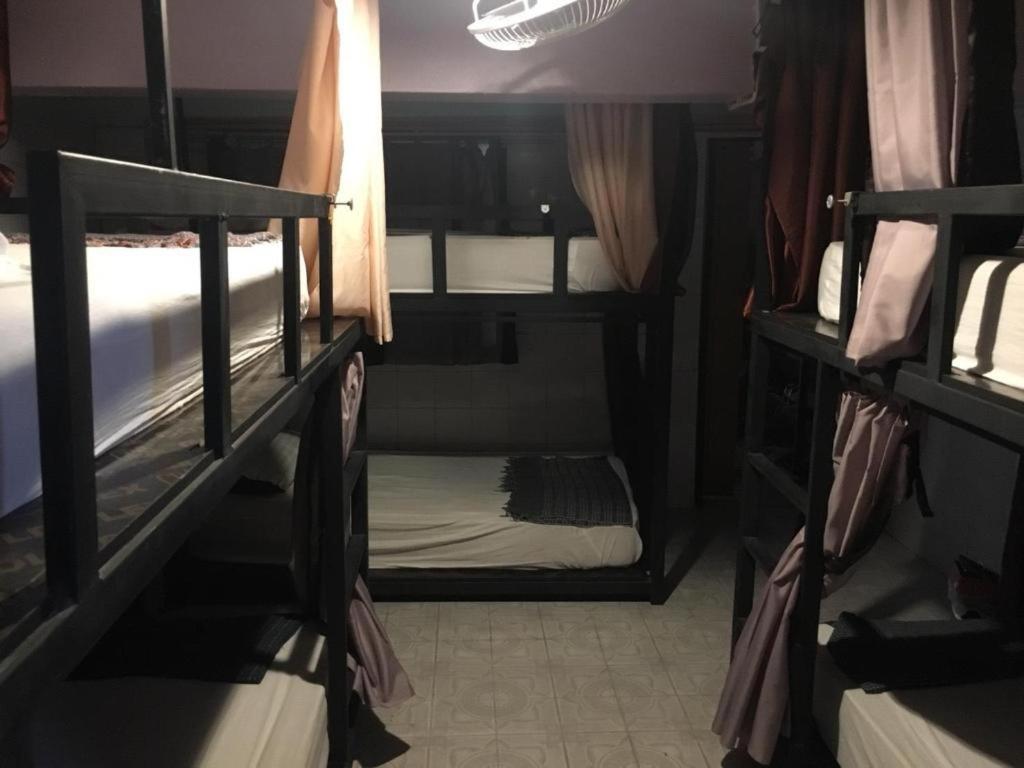 The 25 Hostel Hat Yai Exterior foto