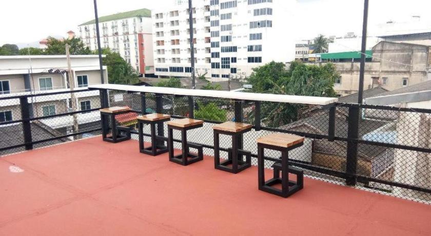 The 25 Hostel Hat Yai Exterior foto